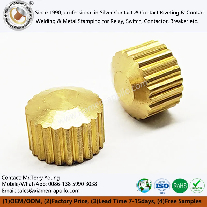 Porca de inserção serrilhada